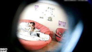 女朋友摸一下就想要了