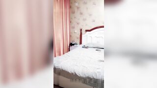 【专业拉良家少妇下海】平安夜和丰满妹子玩脱衣游戏 被精瘦小哥忽悠上床 无套爆操内射浪穴真牛逼  高清源码录制