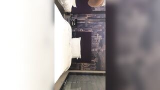 【步宾寻花】洋娃娃般的外围小姐姐，脸蛋精致漂亮，女神温柔可舌吻，性爱细节啪啪完美展示1