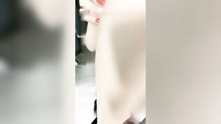 北京，13W粉丝极品骚御姐主播，【Avove】跟男友上演办公室激情啪啪，粉嫩无毛嫩穴水漫金山，写字楼里更加刺激淫荡