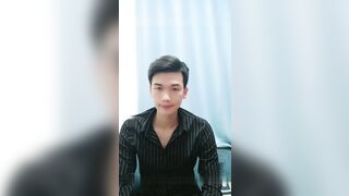 精致性爱情人档【淘精唾液】12.29重磅回归 新女主降临 精瘦猛男无套爆操射漂亮美臀特写 淫荡浪叫 高清源码录制