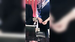 128元直播福利-小伙高级KTV包厢挑逗诱惑高颜值魔鬼身材陪唱公主,下班后顺利带回啪啪,不仅人美,小逼白净紧致无毛!