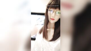 〖今日凌晨〗极品萝莉『大二学妹』勾搭送零食外卖小哥 吃药威猛爆操操 速插深喉 口爆吞精 高清源码录制