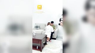 〖真实了解91国产AV拍摄背后的故事〗国产麻豆原创AV剧情拍摄花絮集+访谈+海报 真实插入啪啪 高清720P原版 (2)