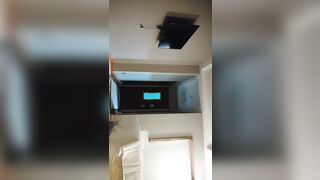 【伟哥寻欢】，俏丽小少妇，瓜子脸大眼睛，手法轻柔专业，翘乳漫游，毒龙，口活给力，高清源码录制