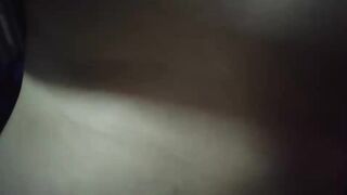 小马丶寻花妹子洗完澡换上性感睡衣，大奶乳推舔屌按头插嘴，口活不错乳推最后射在嘴里