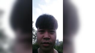 蓝天，白云，极品小萝莉，【户外3P野战】，野外啪啪，粉嫩美乳，蜂腰翘臀，白虎嫩穴，疯狂00后尽情享受性爱快感