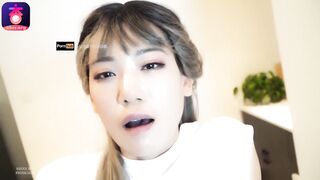 骚老婆在洗碗 过去上下其手 挑起她的性欲直接在厨房大操一翻 这样的尤物男人都无法抗拒