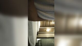 【正太的探花日记】，大胸，少妇，黑丝，白毛巾，新人手法老练，第二场的妹子一样的口味，精彩刺激高潮迭起