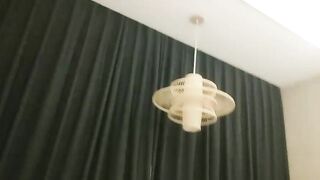 【麻花免费视频】91沈先森嫖娼大师带你找外围，极品一线天美鲍继续第二炮，张开双腿掰穴玩弄，扛起双腿大屌抽插猛操