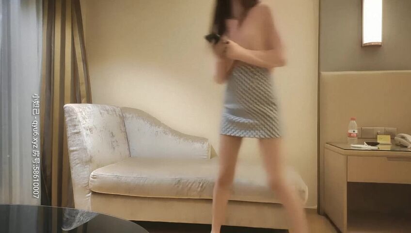 【麻花免费视频】【文轩探花】，杭州外围，2800一炮徒弟上场，苗条美腿清纯风，啪啪暴插视觉盛宴不可错过