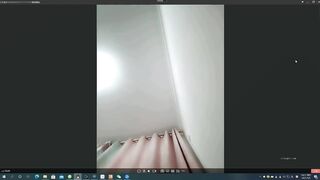 【麻花免费视频】大神网上勾引寂寞女郎裸聊~艾米~，‘可以看到不，宝贝，我要开始咯’淫荡之风骚，道具手指插淫穴！