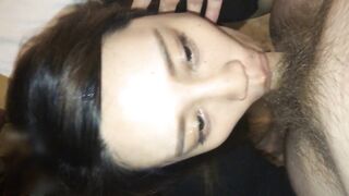 颜值高大眼睛学院美女大学生与男友激情吹吸舔的功夫了得深喉到干呕说我差点吐刺激颜射射了好多1080P原版