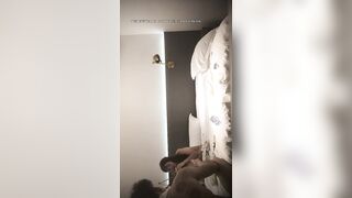 【麻花免费视频】刚下海的18岁萝莉，颜值还不错，最最重要的是那种青涩清纯的感觉