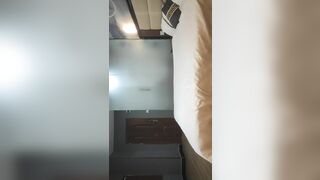 【麻花免费视频】【小马寻花】，真实足浴店勾搭，良家小姐姐被金钱诱惑，欣然赴约酒店一夜情，身姿曼妙清纯脸蛋，高清源码录制