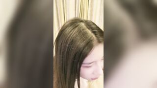 【麻花免费视频】胸前玫瑰纹身骚骚妹纸和炮友大秀，舔屌口交展示口活，骑上来整根插入，69姿势舔逼，双腿肩上扛抽插猛操