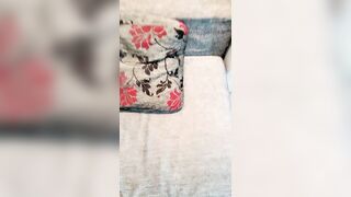 【麻花免费视频】少男少女居家玩弄性爱直播摸逼后入内射