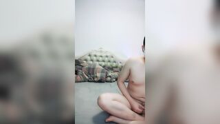 【麻花免费视频】性感黛汐直播坐插大屌被干的呻高潮流水