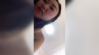 【麻花免费视频】诗诗很性感居家口爆大屌深喉插得好深真过瘾