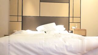 【麻花免费视频】约性感妹子舌吻摸奶调情口交大力猛操01