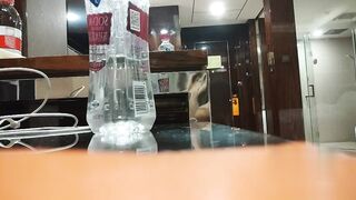 【麻花免费视频】冒险王探花肉感大奶白色丝袜掏屌吸吮上位骑坐