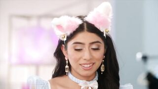 【麻花免费视频】动漫爱情维奥莉特·迈尔斯首次肛交亮相