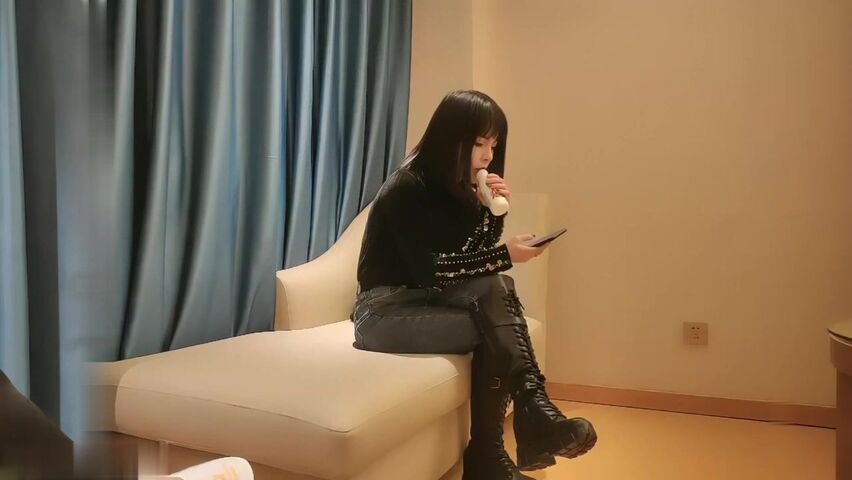 【麻花免费视频】壹屌探花深夜约性感妹子特写口交乳交摸逼