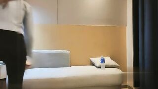 【麻花免费视频】壹屌探花蓝衣网红脸妹子啪啪口交摸逼抬腿侧入