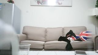 【麻花免费视频】极品车模沙发啪啪观音坐莲花式啪啪劲爆刺激