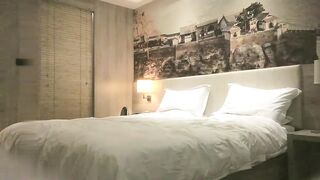 【麻花免费视频】苗条身材妹子酒店啪啪特写口交上位骑坐抽插