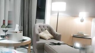 【麻花免费视频】探花郎李寻欢声音嗲嗲妹子黑丝沙发上摸逼口交