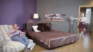 【麻花传媒视频】梦幻三人性爱交合口交大屌慢弄深插刺激