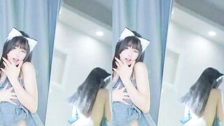 【麻花传媒视频】《顶流网红泄密》千元定制【咬一口兔娘】高端露三点裸舞