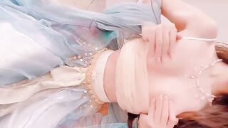 【麻花传媒视频】极品白虎尤物『芋圆呀呀』完美身材粉B一线天 速插淫语呻吟超淫