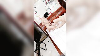 【麻花传媒视频】淫语调教少女下海玩弄侧入高潮不断呻吟玩弄