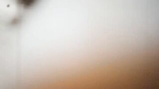 【麻花免费视频】约了个牛仔裤颜值不错妹子啪啪口交近距离特写