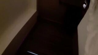 【麻花免费视频】《吃瓜网曝热门事件》脸书小有名气拥有43万粉大波气质女神与金主啪啪露脸自拍流出