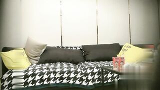 【麻花免费视频】极品外围小姐姐臣服大屌之下臣服暴插