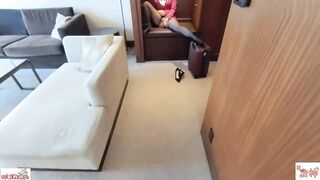 【麻花免费视频】黑丝空姐女神空降五星级酒店服务金主爸爸