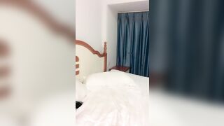 【麻花免费视频】丝袜高跟美腿风骚御姐大秀给狼友看菊花