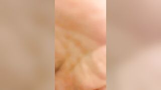 【麻花免费视频】让小哥吃奶抠逼刮逼毛深喉口交大鸡巴