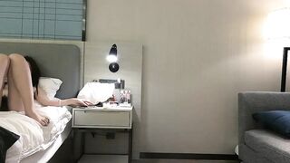 【麻花免费视频】约战网红女神胸大腿长还是个一线天高颜值