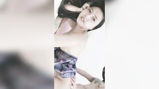 【麻花免费视频】白嫩美乳小嫩妹做爱骑乘主动晃动