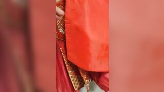 傻子小叔子新婚之夜乱伦嫂子，趁醉酒跑到婚房强奸亲嫂子