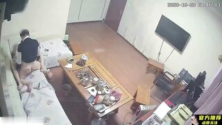 【麻花免费视频】婆婆爆料监控视频：淄博董事长性侵儿媳妇，监控真实还原乱伦真相