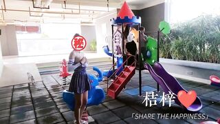 【麻花免费视频】巨乳幼师户外多场景露出自慰