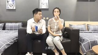 【麻花免费视频】失恋良家美女做兼职外围被探花偷拍