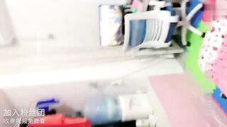 【麻花免费视频】KTV撩白虎学生妹，妹子被PUA调教任意玩弄