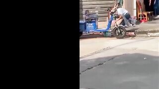 【麻花免费视频】【强奸纪实】监控下强奸翻车精选，两位小姐姐教科书级自救全过程