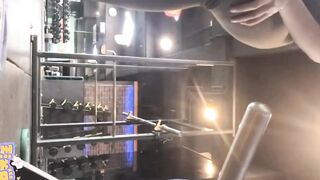 【麻花免费视频】【极品蜜桃臀】健身美女极品身材在众目睽睽之下自慰扣穴